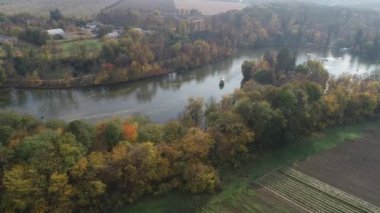 Ulusal dendroloji Park Sofiyivka Uman, Ukrayna Hava görünümünü. Drone görüntüleri. 4k.