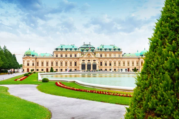 Wien, Österreich. Oberer Aussichtspalast. — Stockfoto