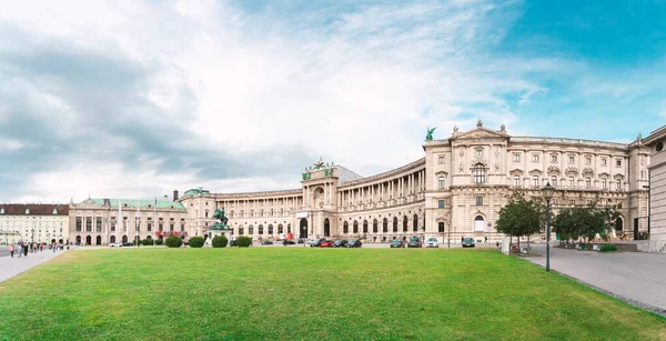 Hofburg und Heldenplatz, Wien, Österreich — Stockfoto