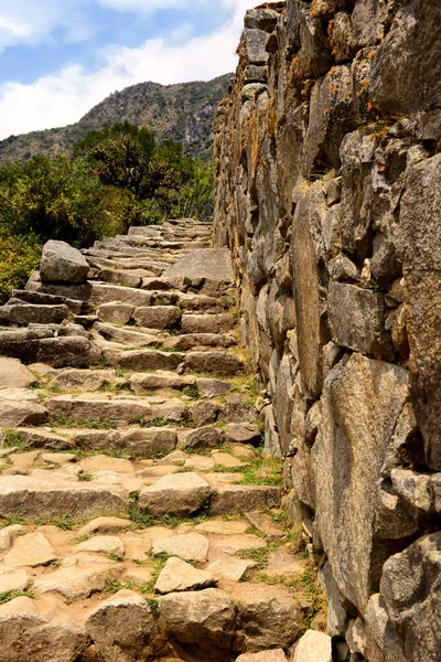 마추 픽추에서 고대 돌 계단 — 스톡 사진