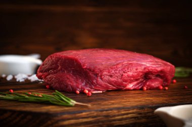 Çiğ Chateaubriand biftek