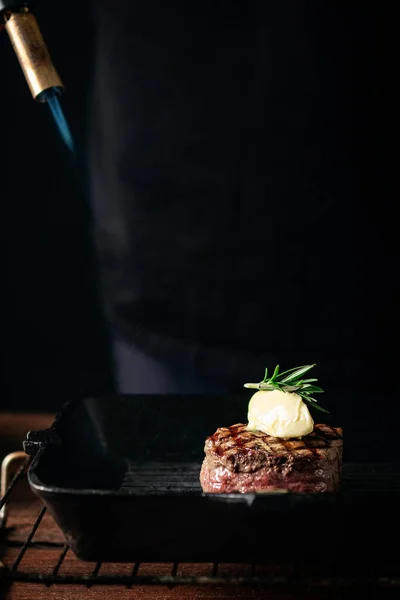 Préparation Boeuf Filet Bœuf Steak Grillé Dans Une Casserole Avec — Photo