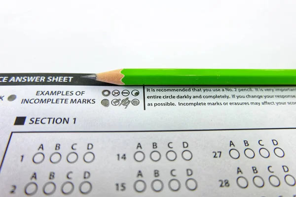 Green Pencil Drawing Selected Choice Answer Sheets Light Morning Stytle — Stock Photo, Image