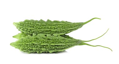 Acı kavun beyaz arkaplanda izole