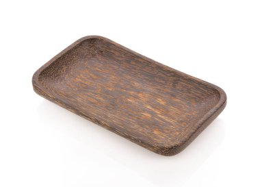 Beyaz zemin üzerinde ahşap plaka