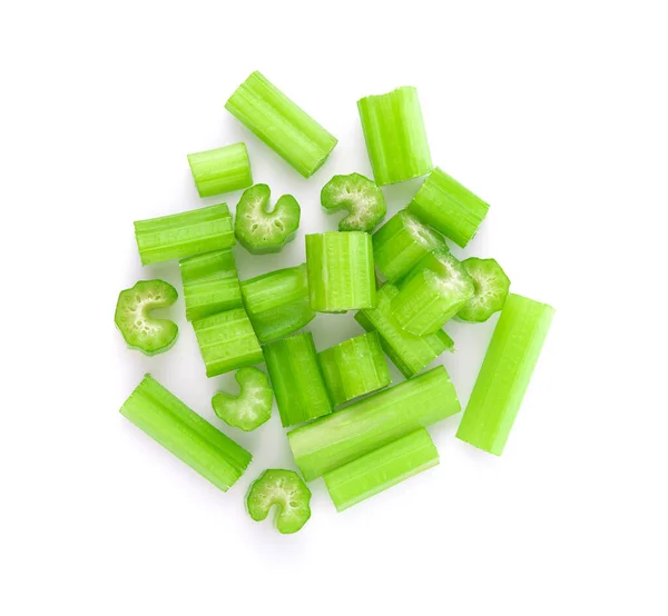 Beyaz arkaplanda izole edilmiş kereviz üst görünümü.