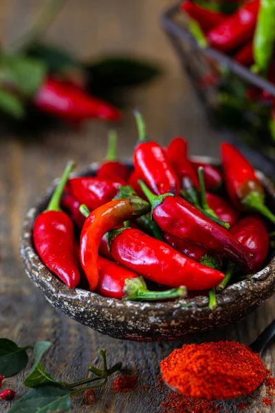 Pimentas Vermelhas Como Ingrediente Lanche Vegetariano Harissa Adjika Caseiro Tradicional — Fotografia de Stock