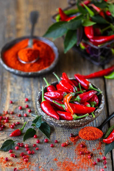 Pimentas Vermelhas Como Ingrediente Lanche Vegetariano Harissa Adjika Caseiro Tradicional — Fotografia de Stock