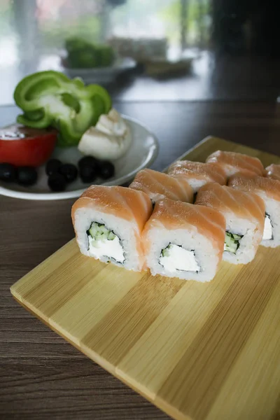 Lax Fisk Skaldjur Sushi Rullar — Stockfoto