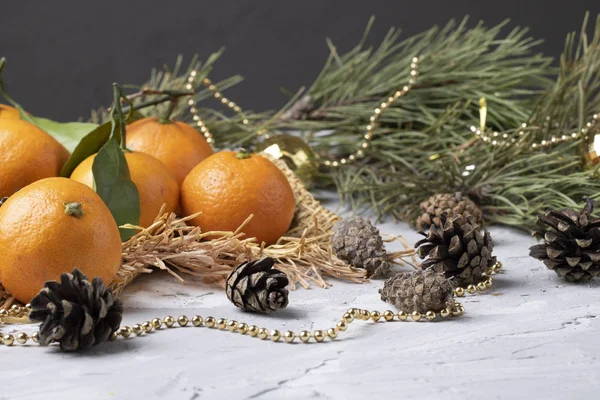 Tangerinas Fesh Ramo Christmastree Com Decorações — Fotografia de Stock