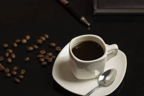 Tasse Espresso Grains Café Sur Table — Photo