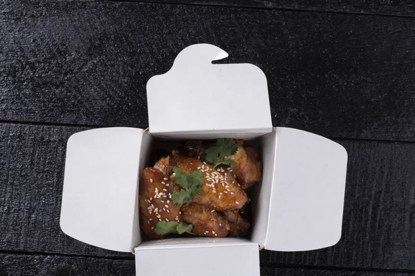 Pollo Salsa Agridulce Con Semillas Sésamo Caja Para Llevar —  Fotos de Stock