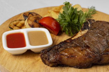 Sebzeli ızgara biftek 