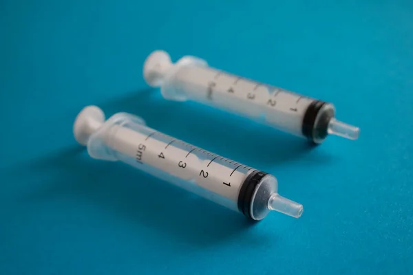 Deux Syrings Pour Enfants Injections — Photo