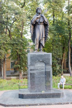 Kaluga şehrinde Aziz Kutsanmış Lawrence Anıtı