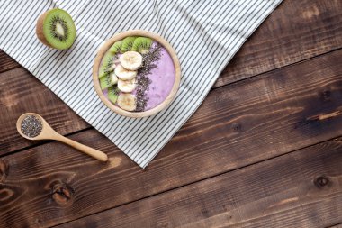 Organik gıda kavramı. Acai kase.