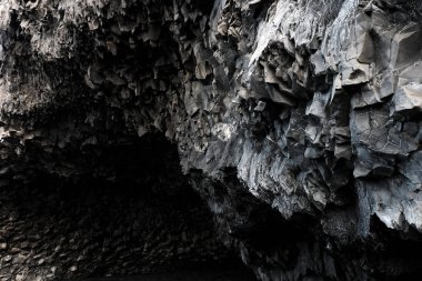 İzlanda inanılmaz dağlar ve mağaralar