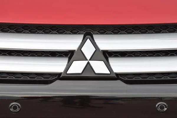 Vilnius Lithuania May Mitsubishi Logotype Car May 2018 Vilnius Lithuania — Stock Photo, Image