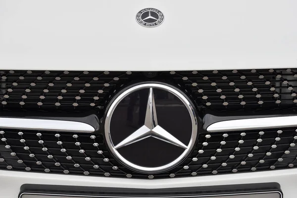 Wilno Litwa Maja Mercedes Benz Logotyp Samochód Maja 2018 Wilno — Zdjęcie stockowe