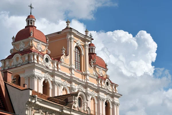 Detaljer Church Casimir Vilnius Det Den Første Ældste Barok Kirke - Stock-foto