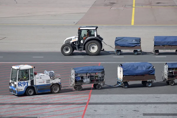 Helsinki Finnland August Wartung Von Flugzeugen Flughafen Helsinki Vantaa August — Stockfoto