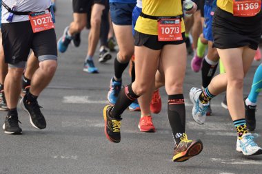 Vilnius, Litvanya - 9 Eylül: Vilnius Litvanya Vilnius Old Town 9 Eylül 2018 üzerinde tanımlanamayan kaçakçıları grubudur. Vilnius Litvanya ve yüzölçümü en büyük şehri başkenti olduğunu.