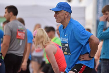 Vilnius, Litvanya - 9 Eylül: tanımlanamayan maraton koşucular 9 Eylül 2018 kaçak Vilnius Litvanya için hazırlanıyor. Vilnius Litvanya'nın başkenti ve en büyük şehridir.