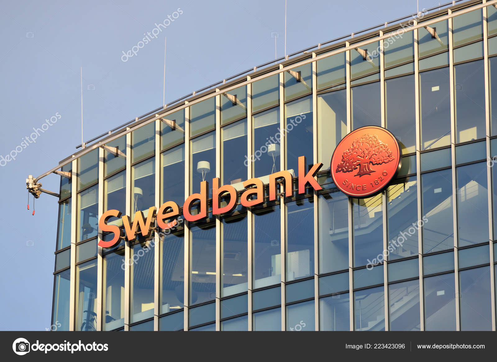 Vilnius October Office Logo Swedbank October 2018 Vilnius Lithuania Swedbank  — Stock Editorial Photo © _fla #223423096