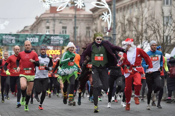 Vilnius Lituânia Dezembro Corredores Início Tradicional Corrida Natal Vilnius Dezembro — Fotografia de Stock