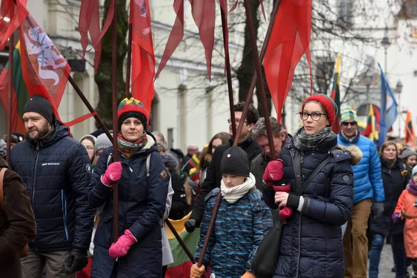 Vilna Lituania Febrero Personas Identificadas Reunieron Con Banderas Una Celebración —  Fotos de Stock