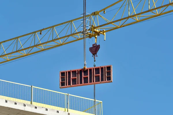 Construction site with yellow crane — Stock Photo, Image