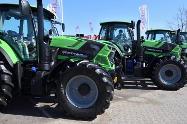 Deutz-Fahr Traktörler ve logo