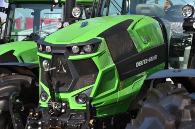 Deutz-Fahr Traktörler ve logo