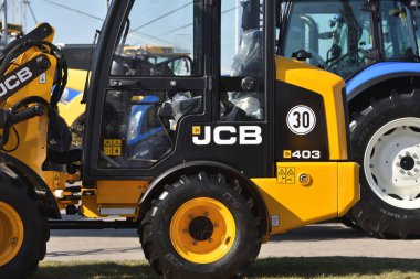 JCB ağır ekipman araç ve logosu