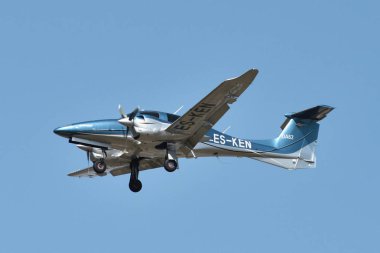 Diamond Da62 çift motorlu hafif uçak