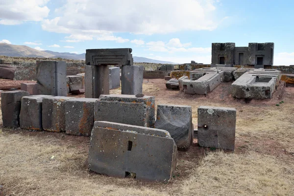 Ruinerna av Pumapunku eller Puma Punku — Stockfoto