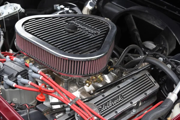 Chevrolet Corvette C2 motoru