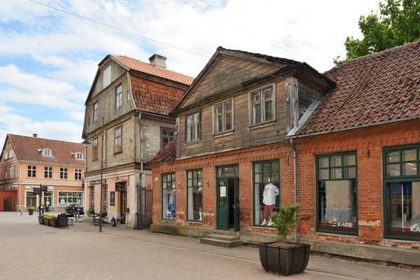 Kuldiga Juni Altstadtstraße Juni 2020 Kuldiga Lettland Kuldiga Ist Eine — Stockfoto