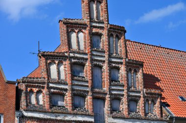 Güzel bir Alman şehrinde ortaçağ mimarisi - Luneburg, Aşağı Saksonya, Almanya