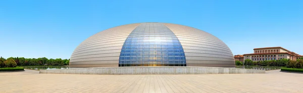 Bau des nationalen Zentrums für darstellende Kunst in Peking — Stockfoto