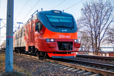 Modern tren elektrik birden çok birim Ep3d. Sonra bitmiş şampiyonanın Vladivostok aktarmak futbol maçları Dünya Kupası Rusya'nın konukları ziyaret görev yapıyordu.