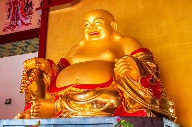 Hua Yan gülen Buda veya Huayan Tapınağı Tumen, Çin heykeli. Jilin Province, Kore Yanbian ili. Rusya sınır bölgelerinde gelen turistler popüler yeri.