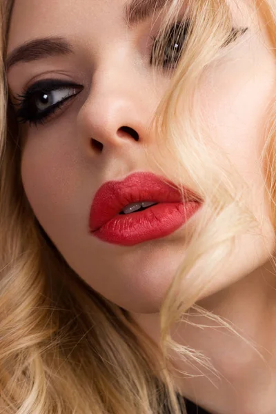 Close Portrait Sexy Caucasian Young Woman Model Glamour Red Lips — Stock Photo, Image
