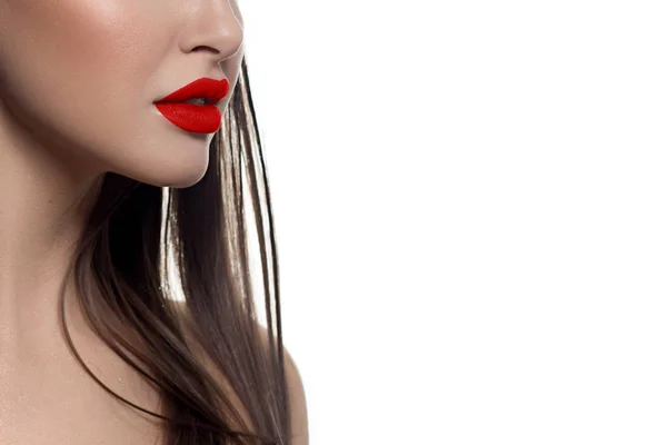 Kozmetik Makyaj Trendler Parlak Dudak Parlatıcısı Ruj Kırmızı Dudak Makyajlı — Stok fotoğraf
