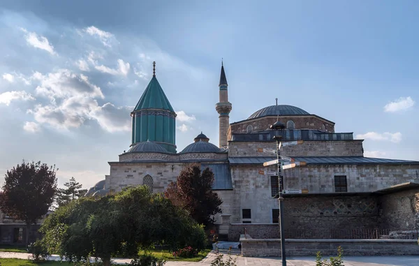 Konya Turcja Listopada 2018 Słynny Grobowiec Mevlana Sufi Listopada 2018 — Zdjęcie stockowe