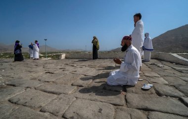 Merhamet (Jabal Rahmah Arafat Dağı)