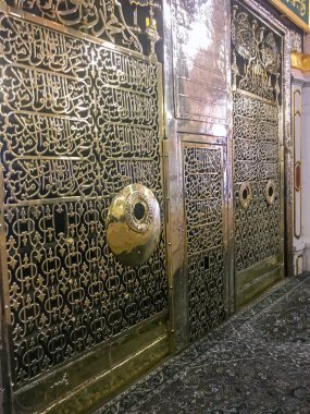 Peygamber Muhammed Aleyhisselam altın mezar.