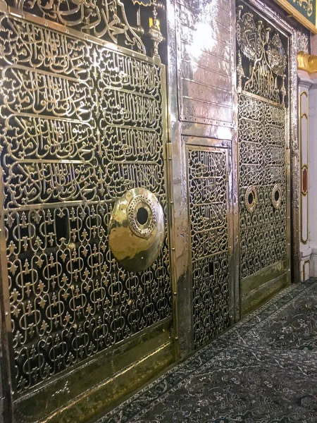 예언자 무하마드 aleyhisselam의 황금 무덤. — 스톡 사진