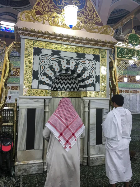 Ravza-i Mutahhara em Masjid Al Nabawi como jardim do céu — Fotografia de Stock