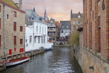 Bruges, Belçika, 02/23/2013, Bruges kanallar. Bruges kanallar şehri 